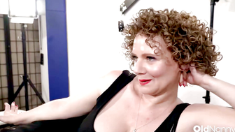 Horny Mature Model Gets Hardcore Casting Session