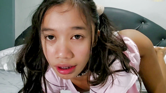 CreamBerryFairy Sucks Cock in Pink Pigtails Christmas Daddy's Present