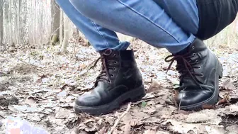 Peeing on her lingerie into the woods while nobody sees