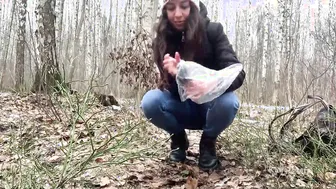 Peeing on her lingerie into the woods while nobody sees