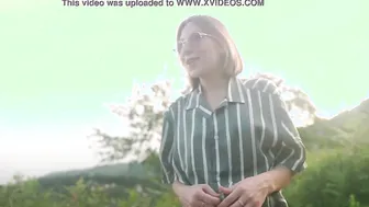 i feel so freaky on an outdoors date