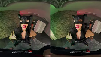 Big Boobed Cutie Clea Gaultier as CATWOMAN needs Lesson into Domination VR Porn