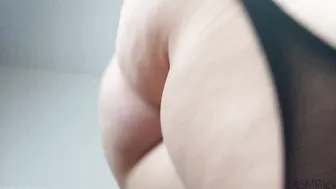 ASMRiley Ejaculates inside Tights