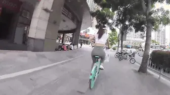Nice oriental butt inside pants
