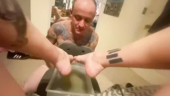 Pissy Emo Piggies Playtime