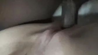 Tapes porn video – Une brune chaude se scene un african au motel