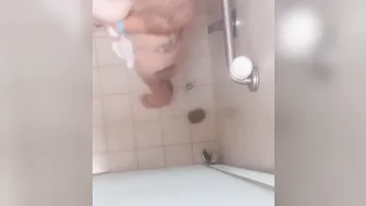 Peek Performance Taking A Shower Goddess milf