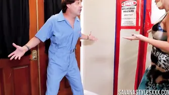 Filthy sexy cougar makes a mans day