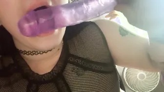 Sucking Off your Penis while Wearing a Ass Plug