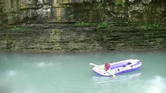 Masturbating inside a Raft