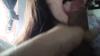 Skank Amateur milf offer me Sloppy Blowjob/handjob