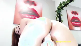Pretty butt cum performance by a skinny BongaCams hispanic sexy