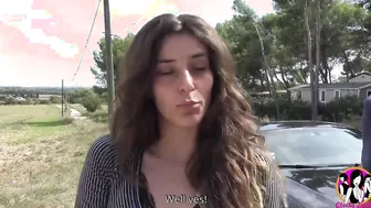 Slim and Sensual women Vanessa from Bordeaux wanted a huge dick inside