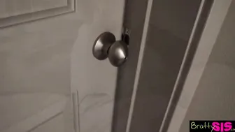 Step Sis You cant say I look crazy sexy and hide youre cock