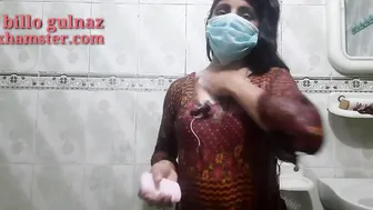 pakistani women taking bath-tub