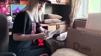 Fucks A Young Blonde Into Her Mouth And Tight Butt