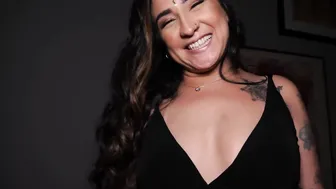 Hispanic Amateur Hoe Picked up on the Street and Fuck into the
