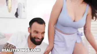 Big Titted Cutie Alyx Celeb Loses A Card Game And Fulfills