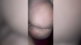 Water on the Penis the way she Bouncing on it