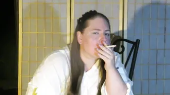 BBW Smoking a Marlboro Red 100