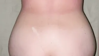 Cumming too Fast on Hottie White cougar Booty point of view *MilfPussyLips*