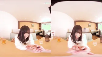 VR　Exposed sex into a diner She shows her titties and says Im