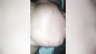 Chica De Ojos Claros Tetona