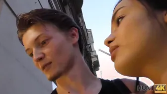 HUNT4K. Need for cash motivates sweetheart to have an affair with stranger