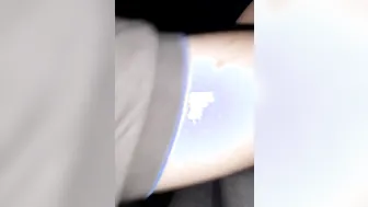 WIFEY WHIT FRIEND INTO THE VEHICLE