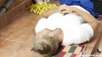 Huge Jitka punishes the cleaning dude