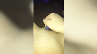 Vibrating my Twat until I Cum