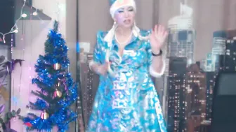 Ritual dances of a old SnowMaiden to challenge the coolness. Santas staff