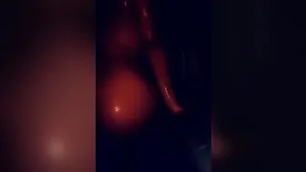 Bubble Bath-Tub  Butt