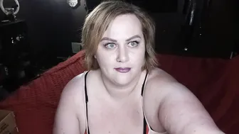 BBW Unboxing 1st Gift from a Fan