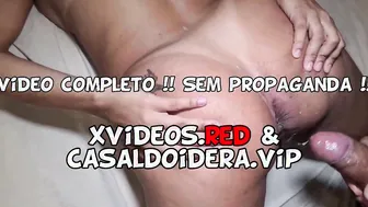 Brazilian huge butt MILF on amateur 3 way with friends end up with