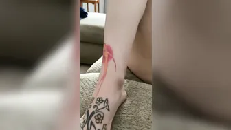 Blondiebuu with my Toes and my Cunt