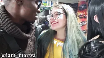 African Ebony making out Colombian cunt with mouth into Bogota