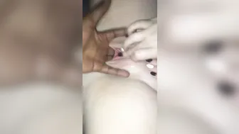 Fingerfucking this Snowbunny 18 Thot inside the Backseat