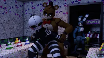 Freddy Plays with the Puppet (with Sound)