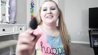 Freaky Rave Hot wants to Fucked