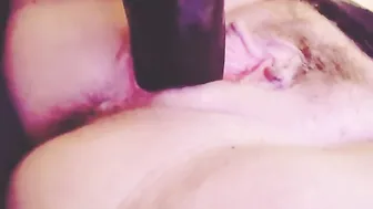 milf Fucks her Soak Vagina with Sex Toy