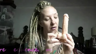 FREE PREVIEW - why I Love this Vibrator