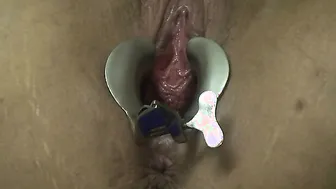 Annadevot - Penalty - Bound and with speculum