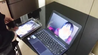 【自粛期間の部屋での楽しみ】今から裏垢女子の顔動画にぶっかけるよ！