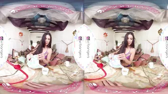 VR PORN-babe Moroccan Bae satisfactions your penis