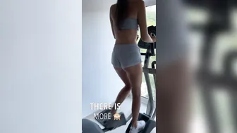 Gym Workout with College Women Yoya Grey Ends up with Wardrobe Malfunction Titted Flashing and Topless