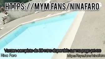 Real Porn - Le Maître Nageur me Baise Dans Les Vestiaires De La Piscine et me Sperme Dans La Bouche