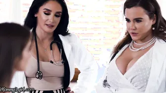 MommysGirl Doctors StepMILF on Duty for Natasha Nices Cunt
