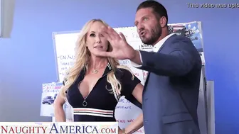 Sexsual America - Huge tit blonde cougar of a goddess Brandi Love
