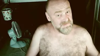When your Fiance is a Webmodel and you are a Composer all you need is to Sing about her babe